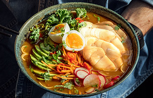 Norwegian cod with ramen, vegtables and egg